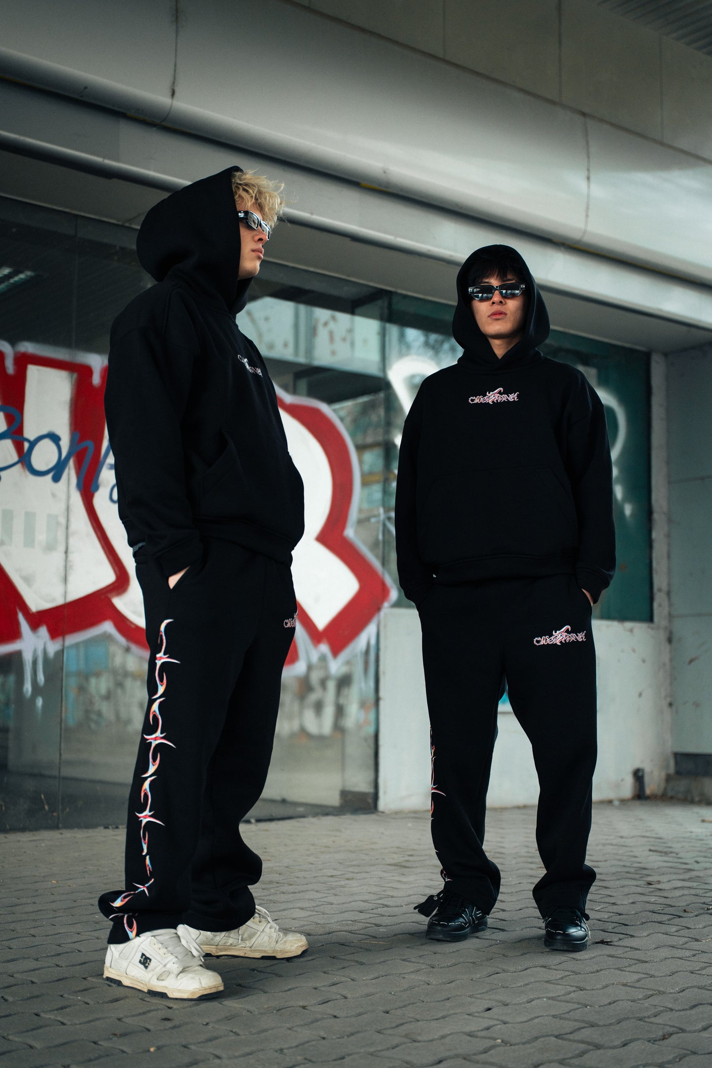 Black FUTURE Tracksuit szett (nadrág + felső)
